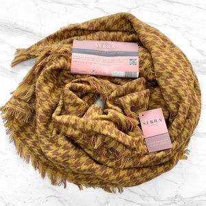 Serra Oversized Blanket Scarf